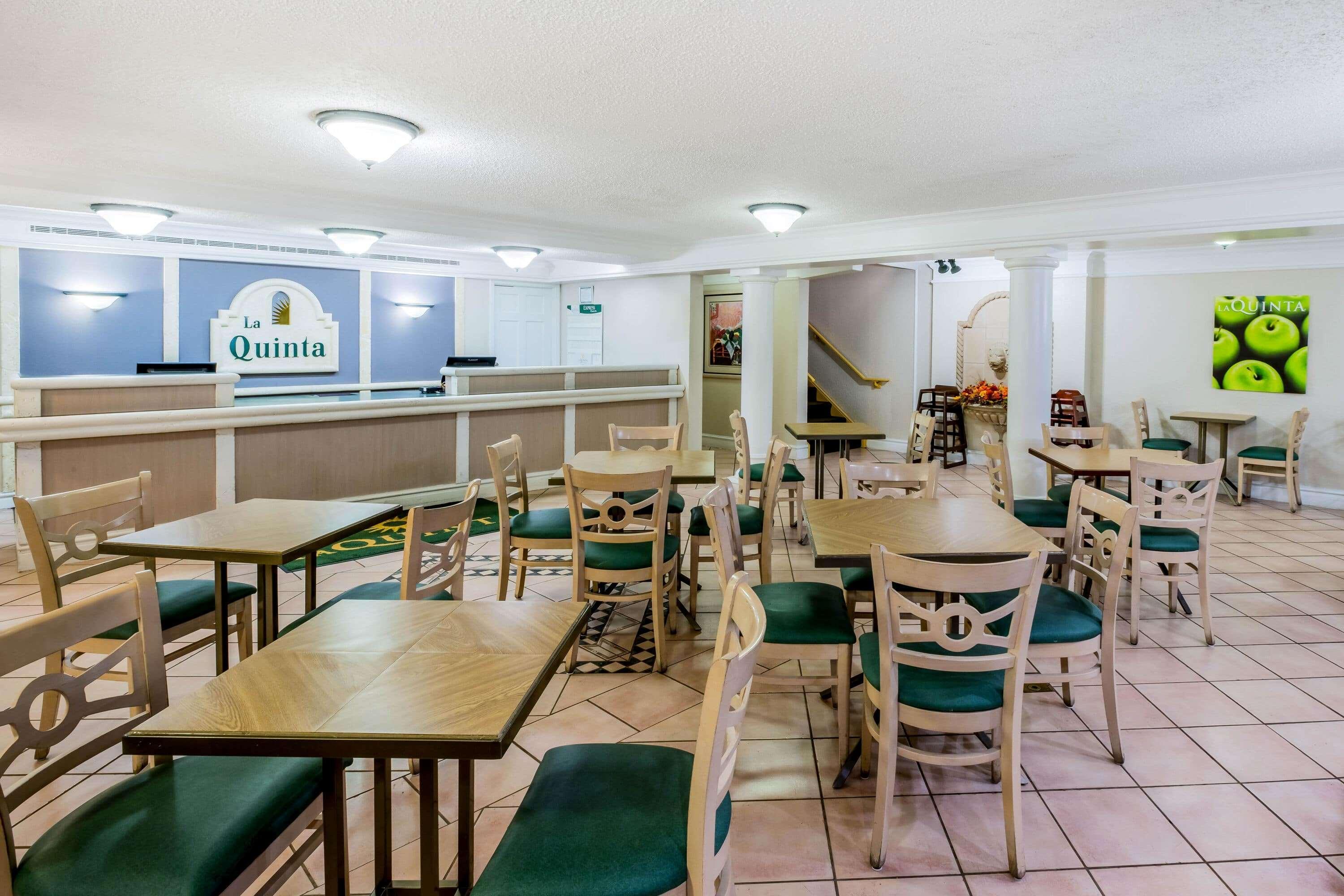 La Quinta Inn By Wyndham Lufkin Buitenkant foto